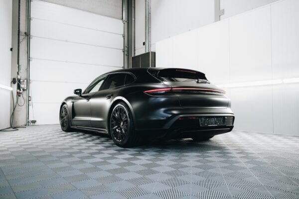 Why Dubai Car Owners are Opting for Paint Protection Film (PPF) paint protection film dubai